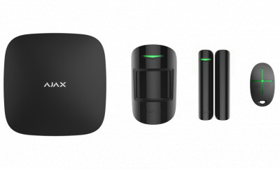 Il kit include il pannello di controllo Ajax Hub AJ-HUB-B, un contatto magnetico AJ-DOORPROTECT-B, un rilevatore di movimento AJ-MOTIONPROTECT-B e un telecomando AJ-SPACECONTROL-B.