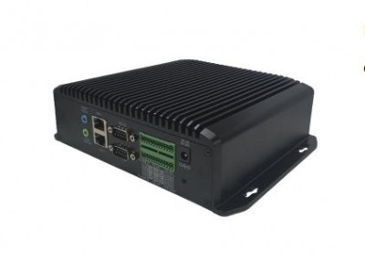 Modulo configurabile come 16 canali MAX 1080p@25fps per videoanalisi standard o 8 canali MAX 4K@7fps con funzioni aggiuntive, senza taratura delle telecamere. Accettano streaming RTSP da qualsiasi telecamera Onvif Profile S.
